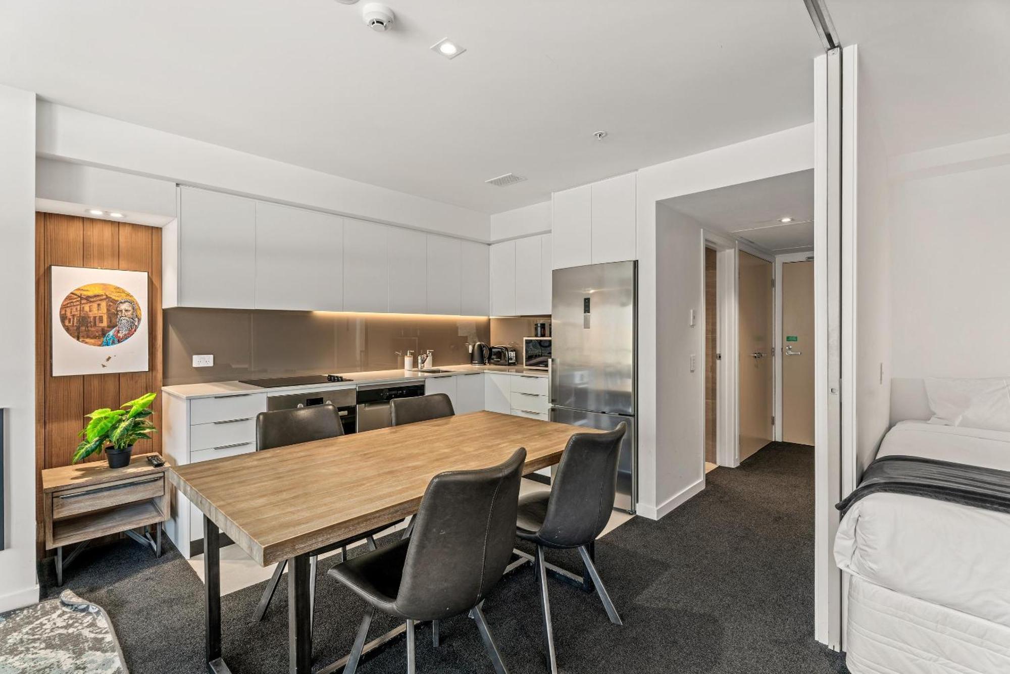 Du Parc By Staysouth Apartment